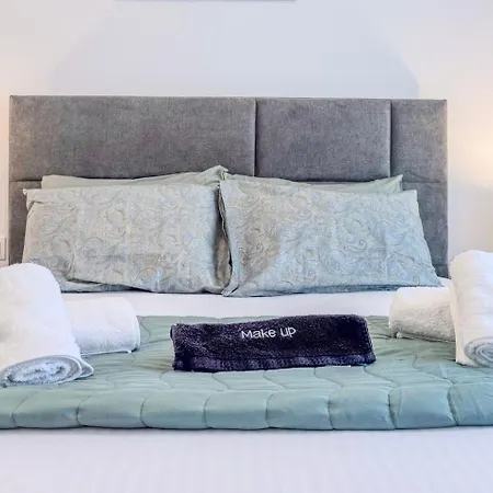 Apartman 1br Near And Center Lutráki