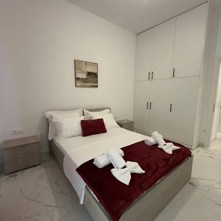 1br Near And Center Apartman Lutráki