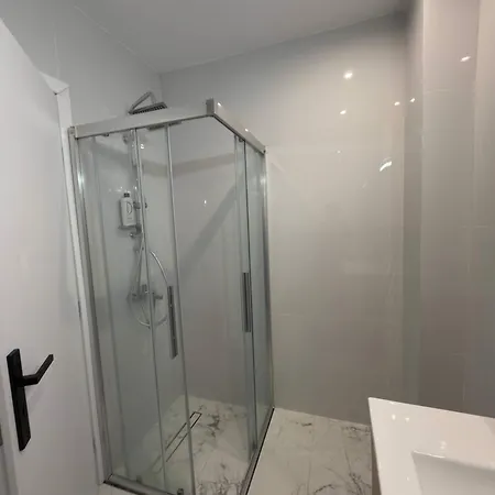 1br Near And Center Apartman Lutráki