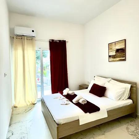 1br Near And Center Apartman *