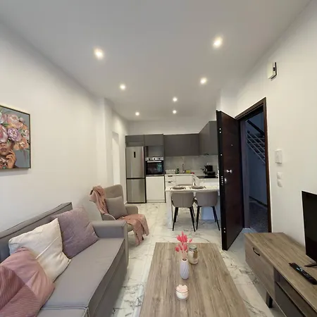 1br Near And Center Apartman Lutráki